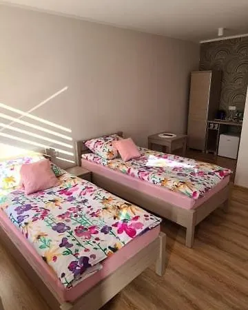 Hotel apartamentowy Pod Kogucikiem *