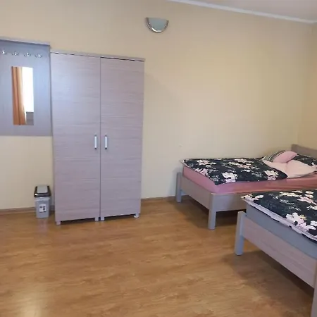 Hotel apartamentowy Pod Kogucikiem *